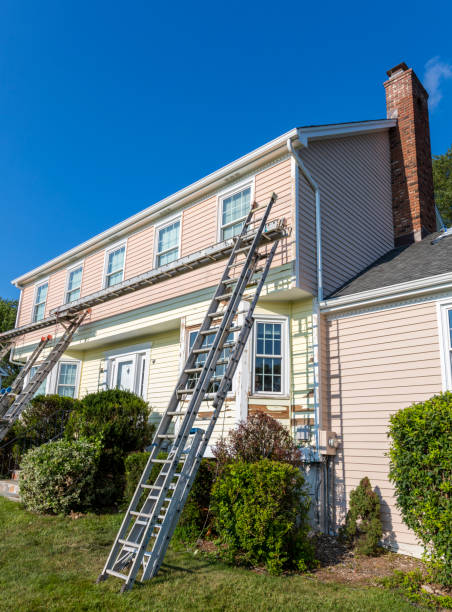 Best Garage Cleanout  in Holtsville, NY